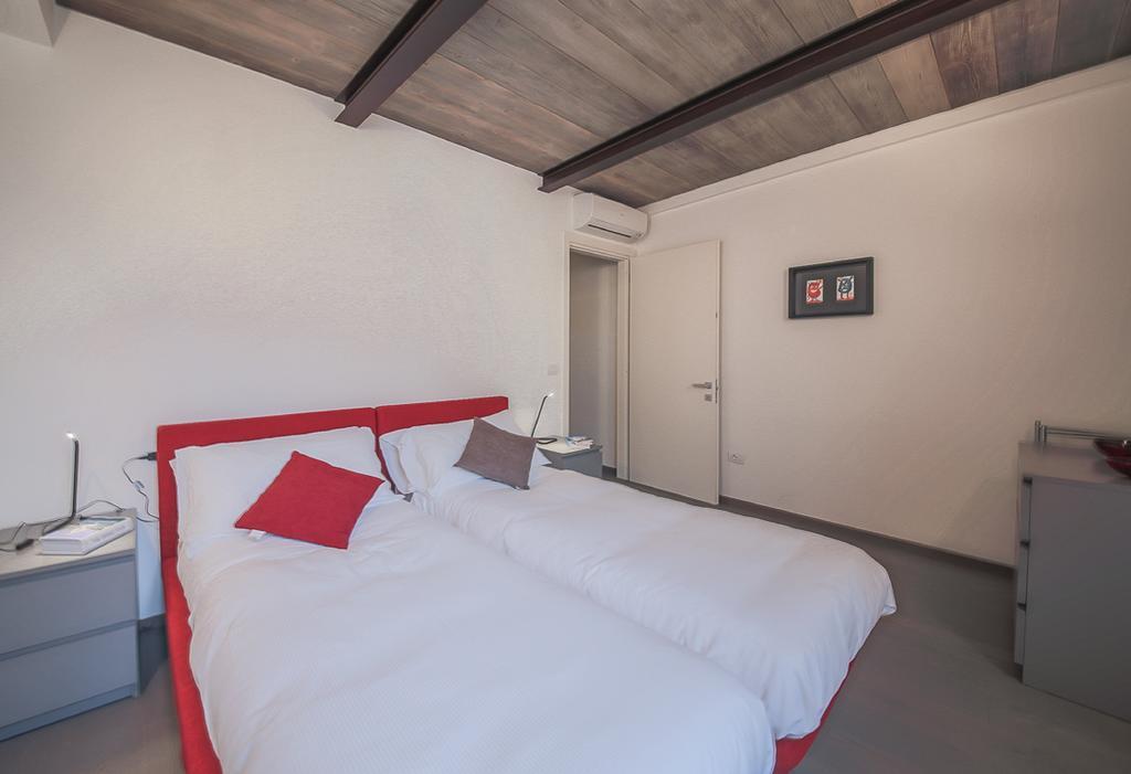 Apartments Florence Pepi Attic Pokoj fotografie